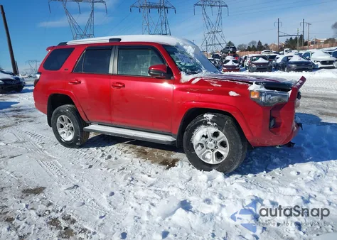 2021 Toyota 4Runner Sr5 z USA, uszkodzony, nr VIN JTEMU5JRXM5925101